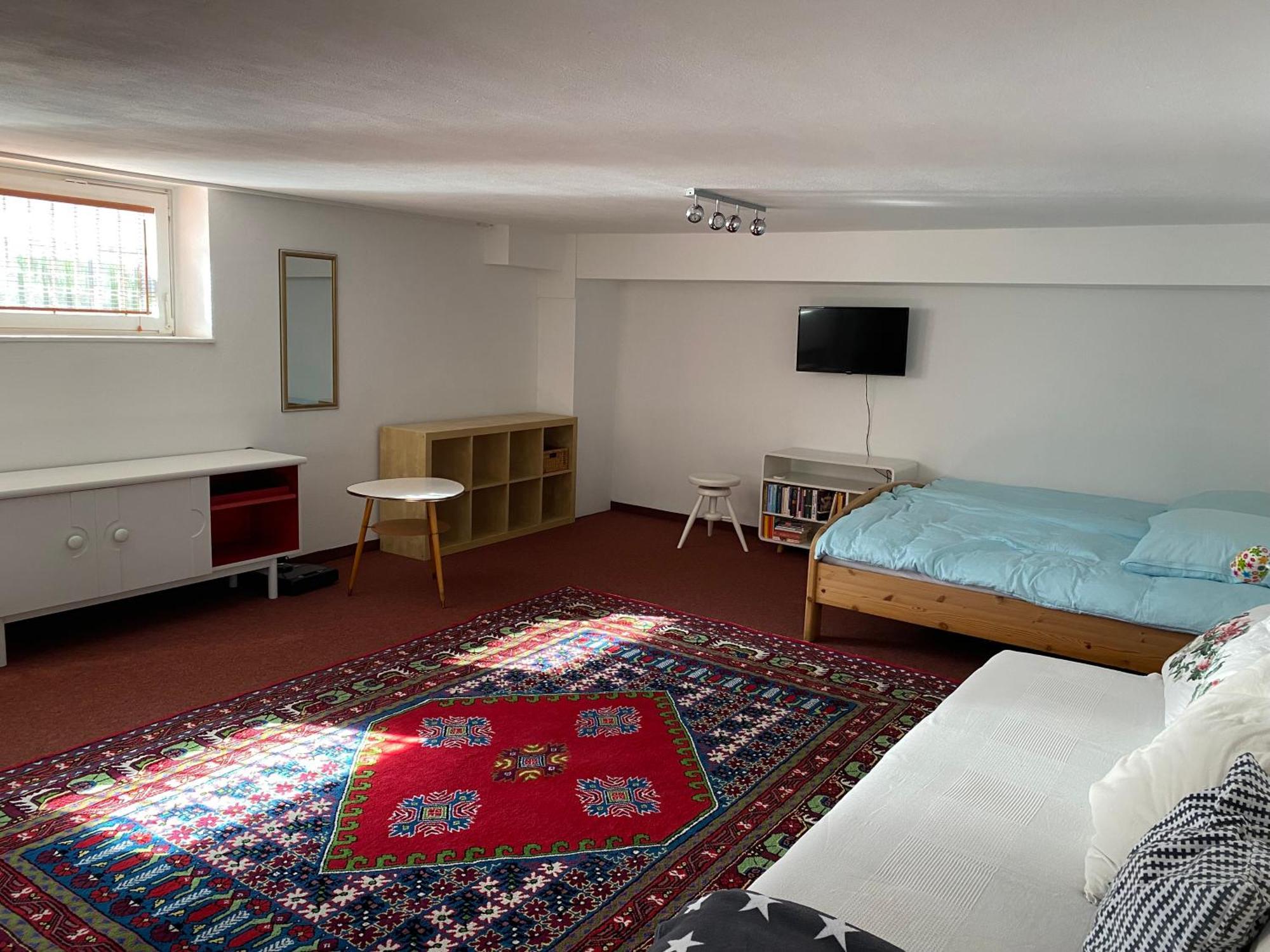 Apartment Airb33 Privat With Little Terrace München